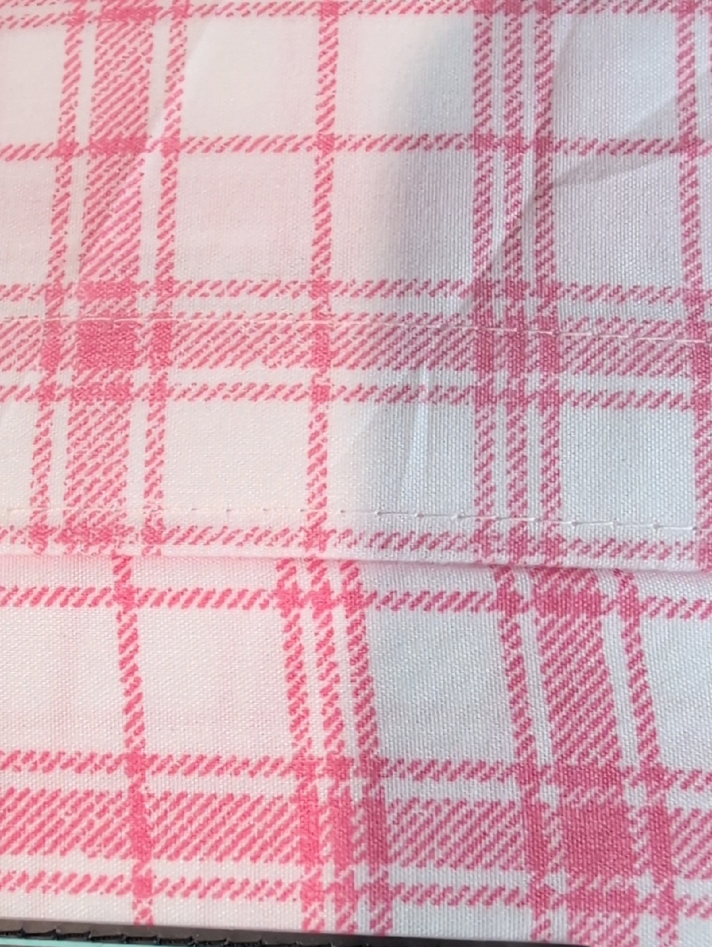 Cynthia Rowley Pink Plaid Queen Sheet Set - Picture 2 of 3